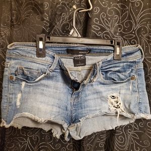Sneak Peek Shorts ☆Super Cute Distressed Cutoff Style